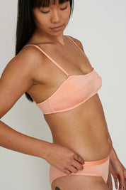 peach pink
