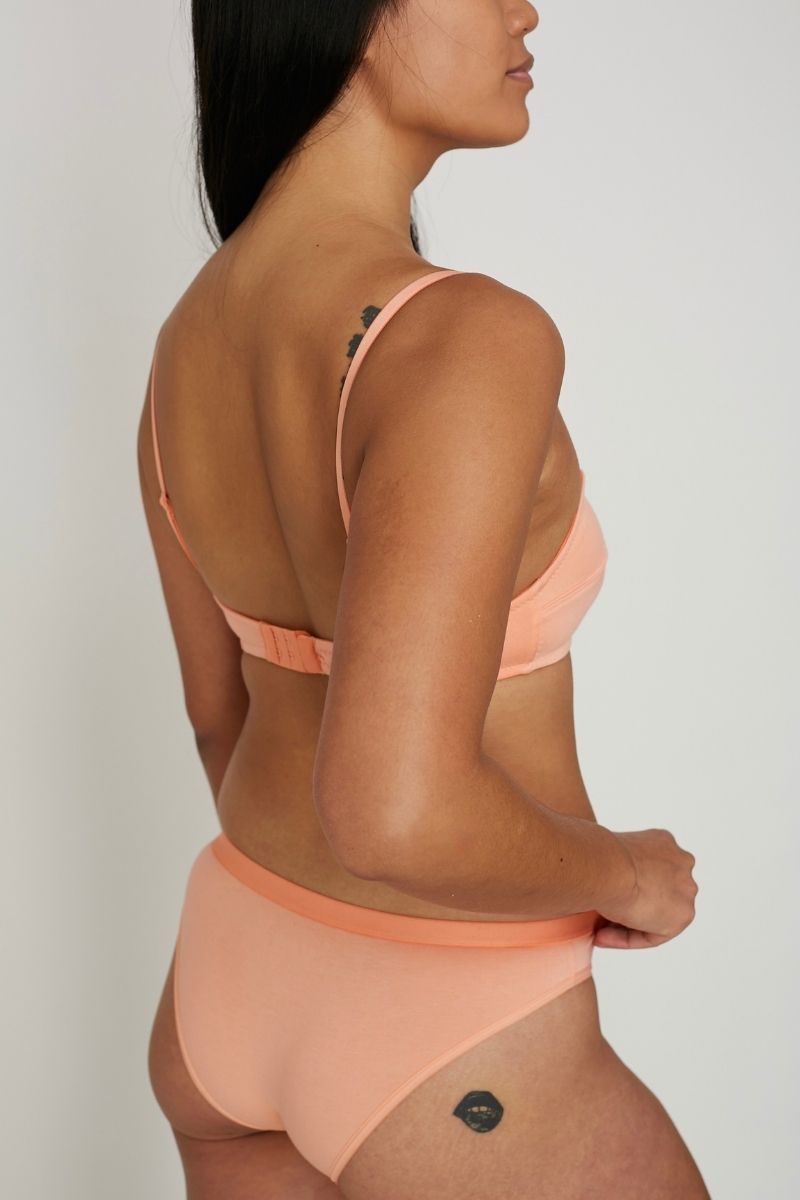 peach pink
