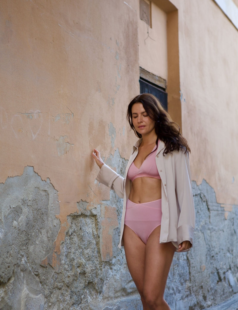 dusty pink